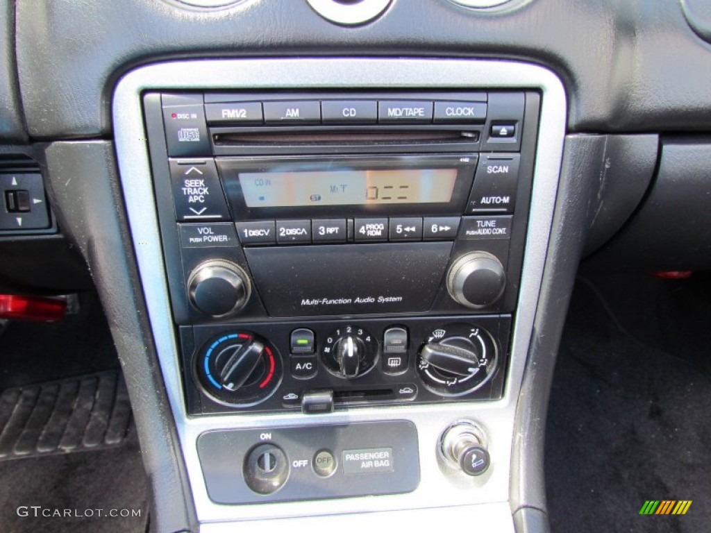 2003 Mazda MX-5 Miata Roadster Controls Photo #66831530