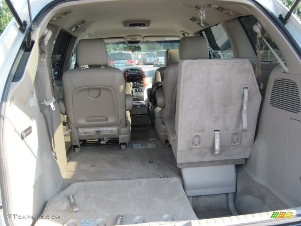 2007 Toyota Sienna XLE AWD Trunk Photo #66833423