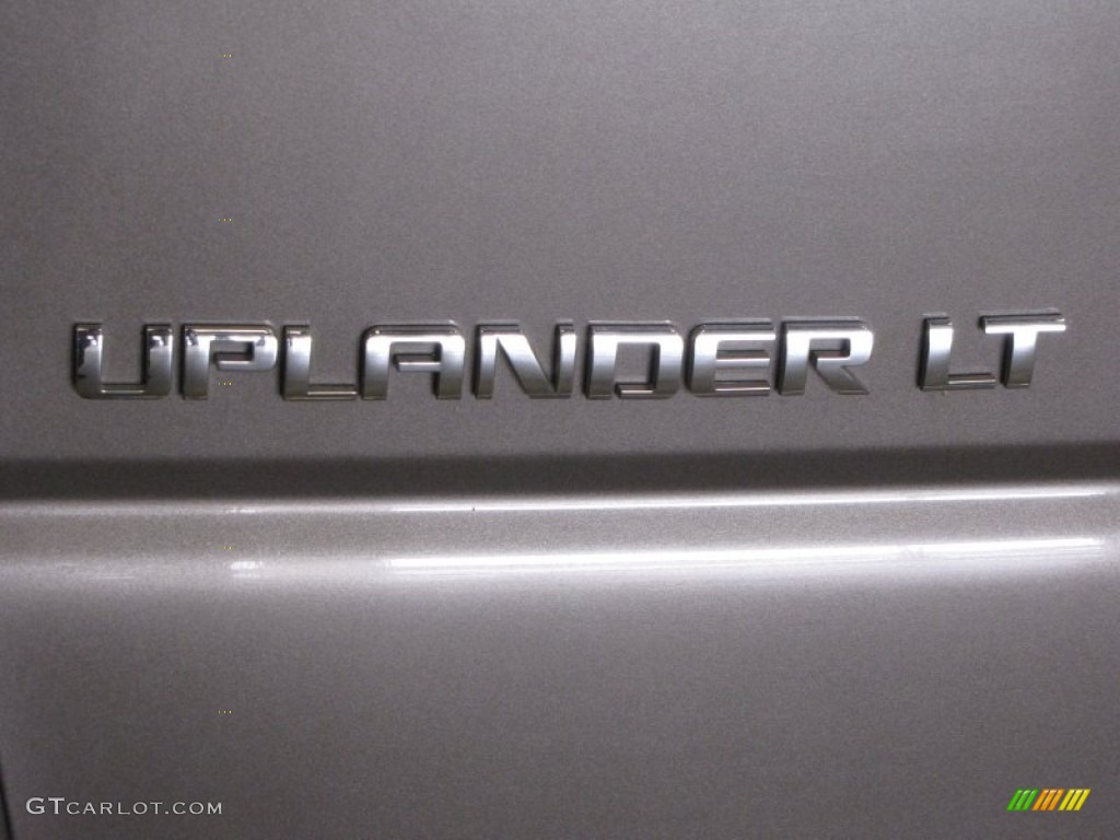 2005 Uplander LT - Bronzemist Metallic / Neutral Beige photo #4