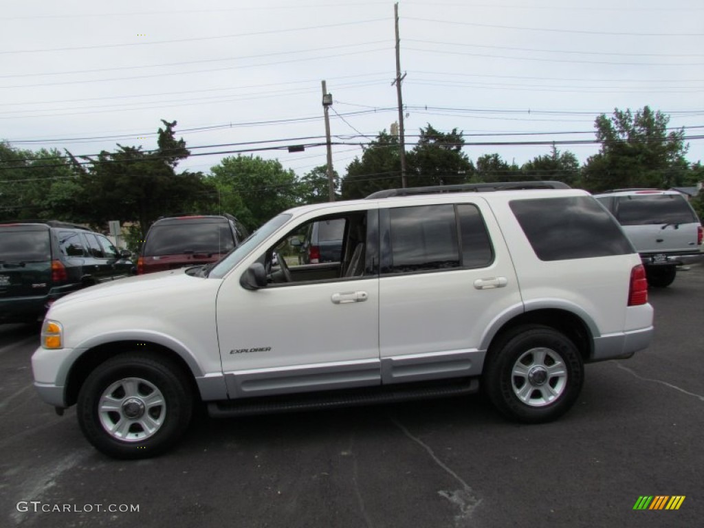 2002 Explorer Limited 4x4 - White Pearl / Medium Parchment photo #12