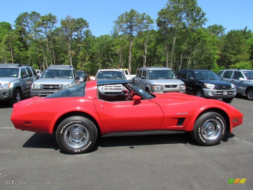 Red 1982 Chevrolet Corvette Coupe Exterior Photo #66835656