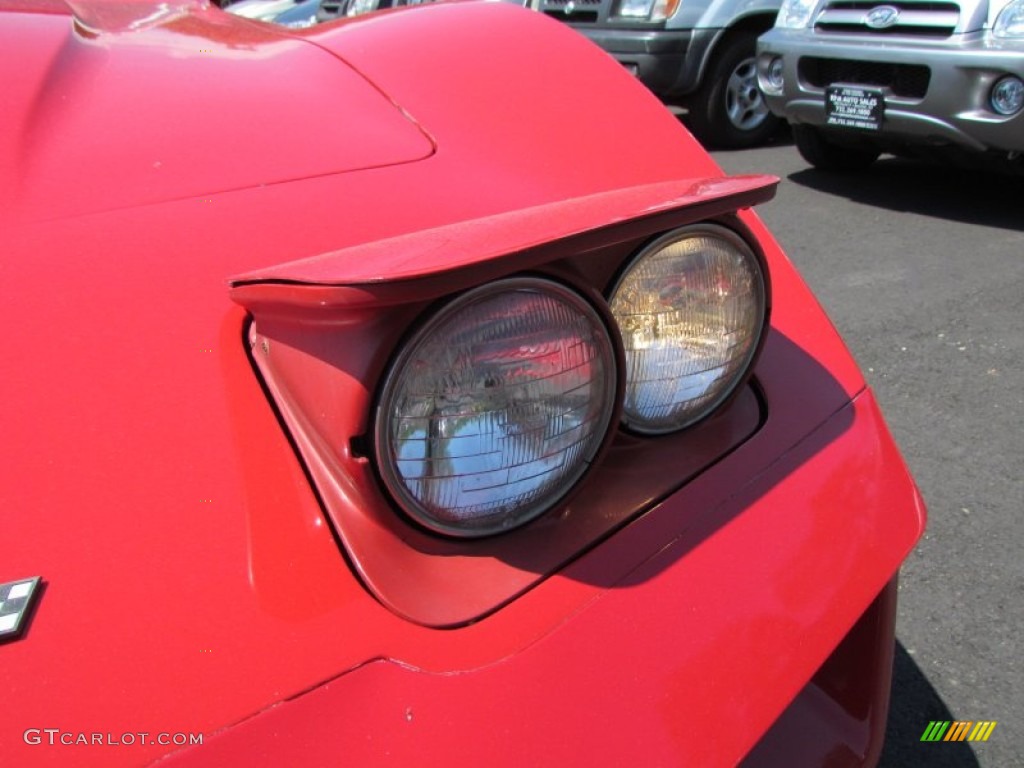 1982 Chevrolet Corvette Coupe Pop-Up Headlight Photo #66835790