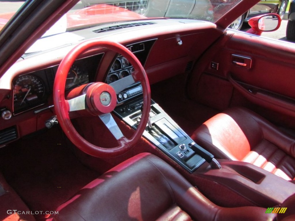 Dark Red Interior 1982 Chevrolet Corvette Coupe Photo #66835805