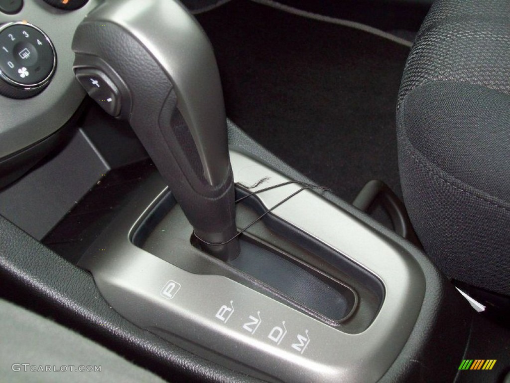 2012 Sonic LT Sedan - Summit White / Jet Black/Dark Titanium photo #9