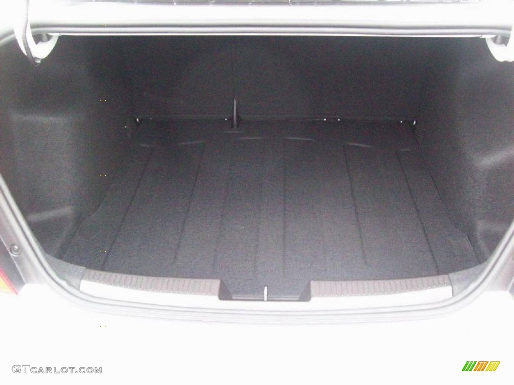 2012 Sonic LT Sedan - Summit White / Jet Black/Dark Titanium photo #20