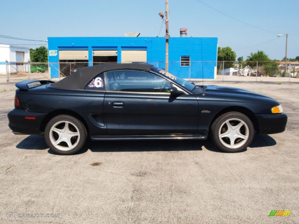 1997 Mustang GT Convertible - Black / Dark Charcoal photo #1