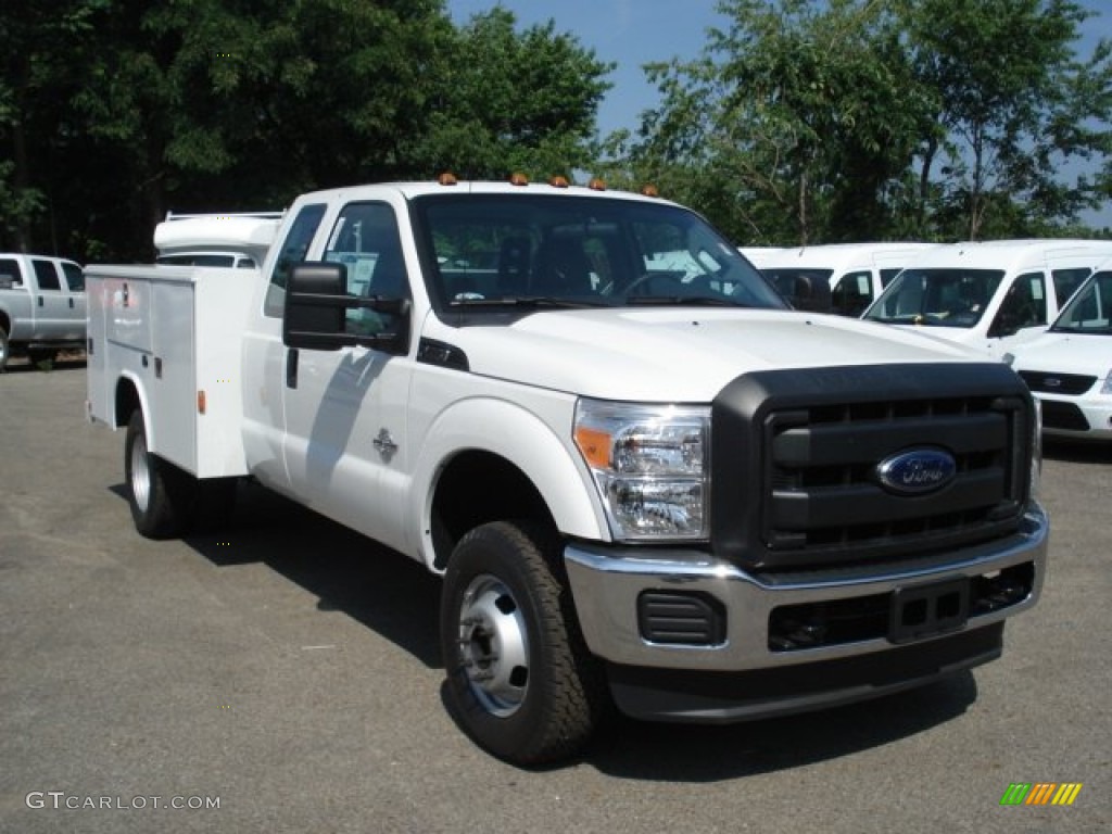 Oxford White 2012 Ford F350 Super Duty XL SuperCab 4x4 Commercial Exterior Photo #66837908