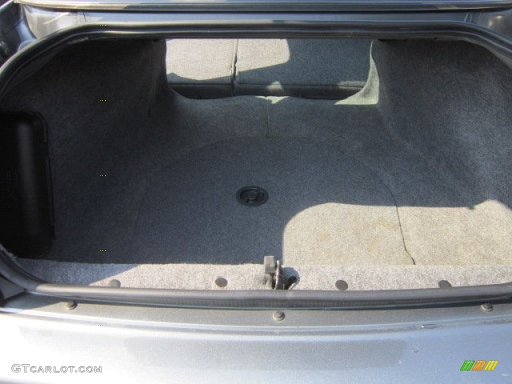 2005 Impala LS - Medium Gray Metallic / Medium Gray photo #26