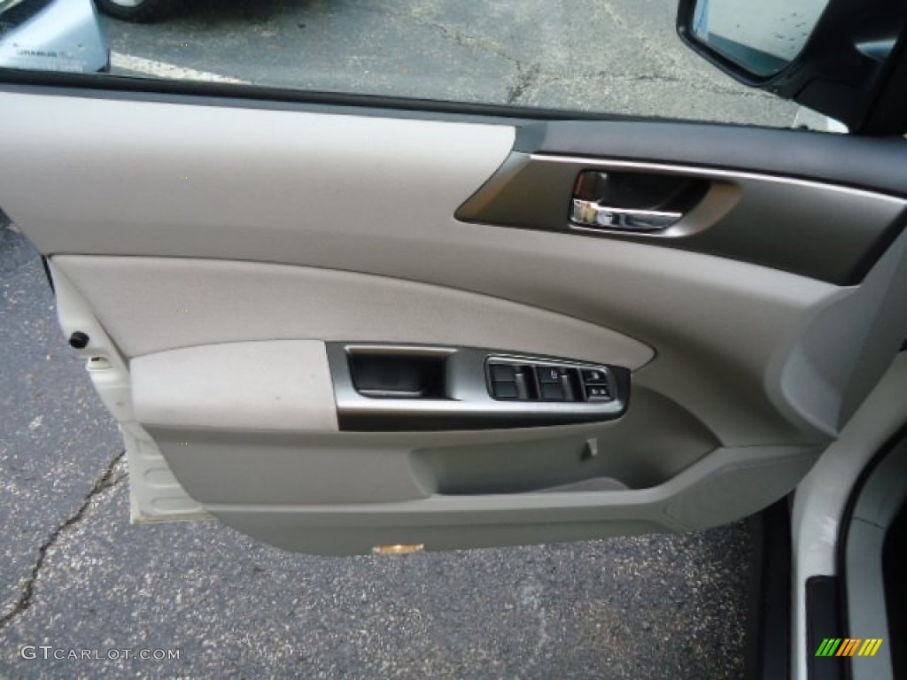 2011 Subaru Forester 2.5 X Touring Platinum Door Panel Photo #66841832