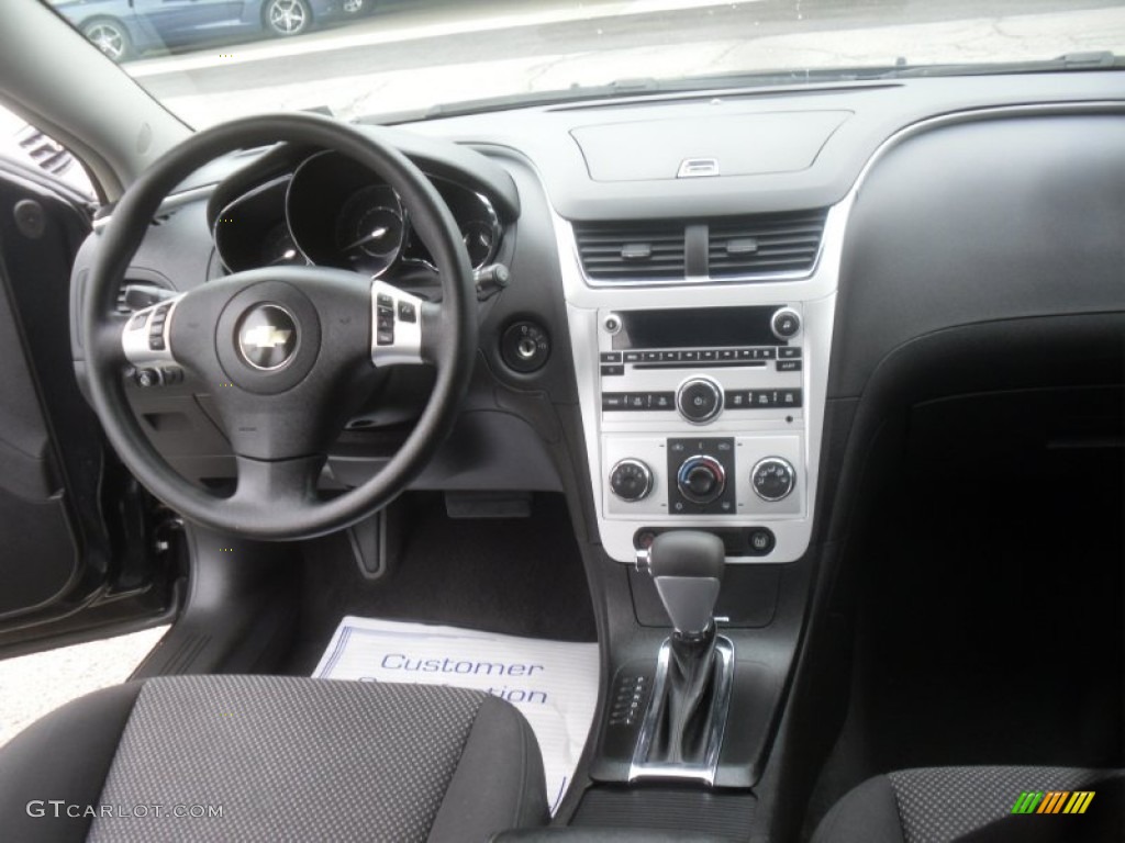 2009 Malibu LT Sedan - Black Granite Metallic / Ebony photo #11