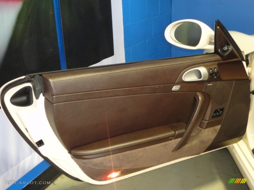 2009 Porsche 911 Carrera S Cabriolet Cocoa Natural Leather Door Panel Photo #66845570