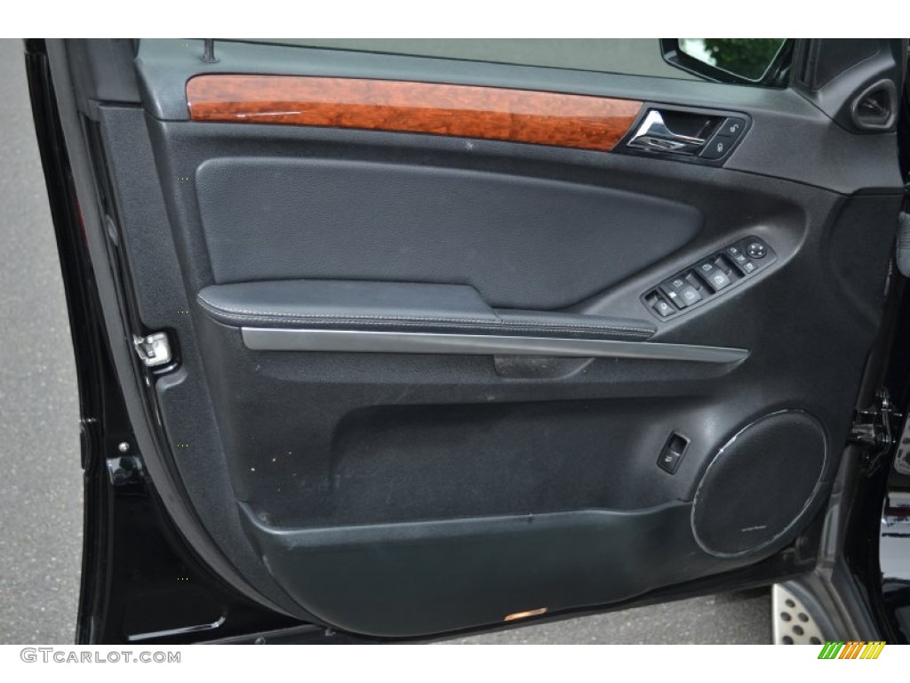 2009 Mercedes-Benz GL 320 BlueTEC 4Matic Black Door Panel Photo #66846725