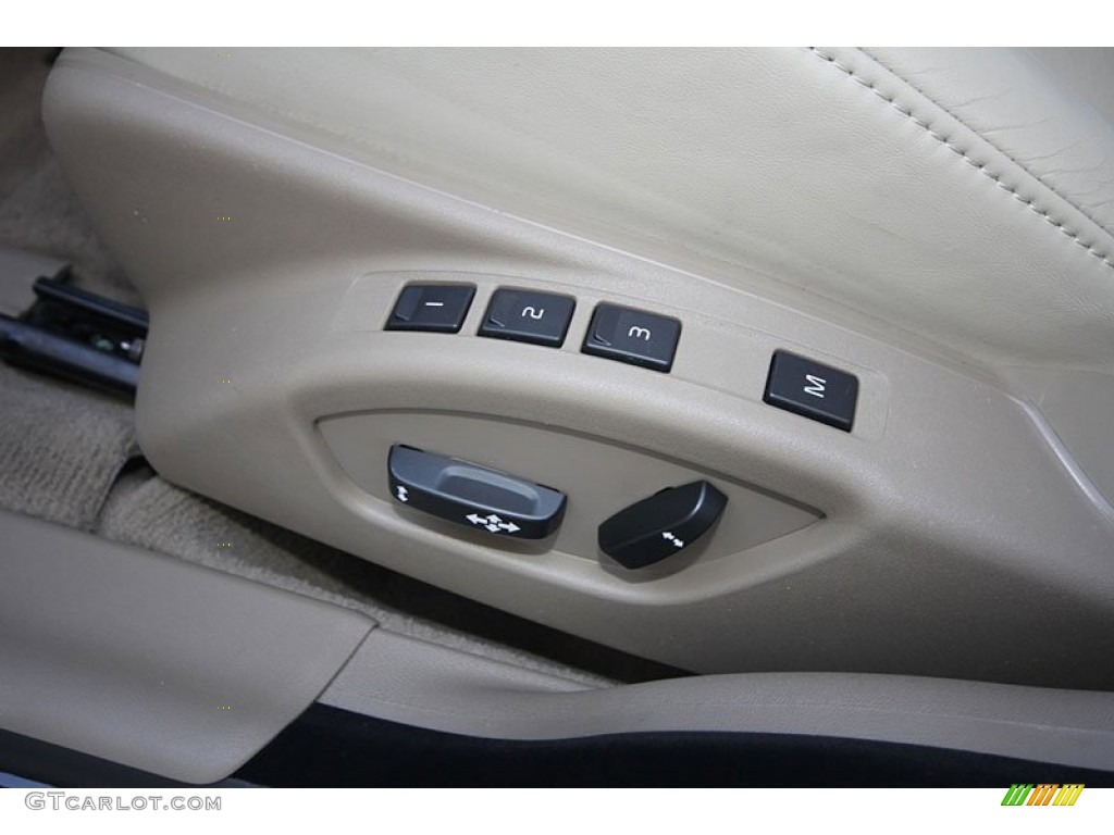2011 Volvo S80 3.2 Controls Photo #66847058