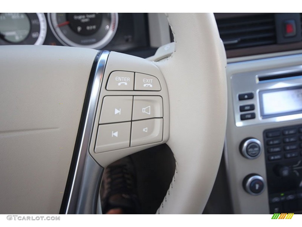 2011 Volvo S80 3.2 Controls Photos
