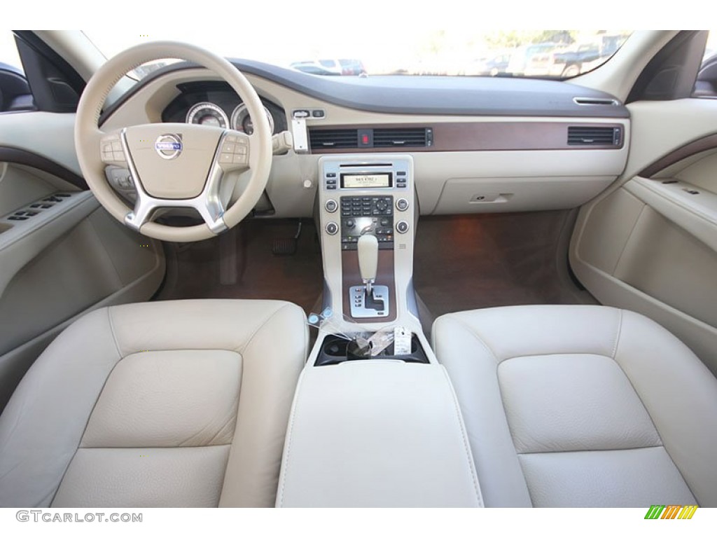 2011 Volvo S80 3.2 Sandstone Beige Dashboard Photo #66847136