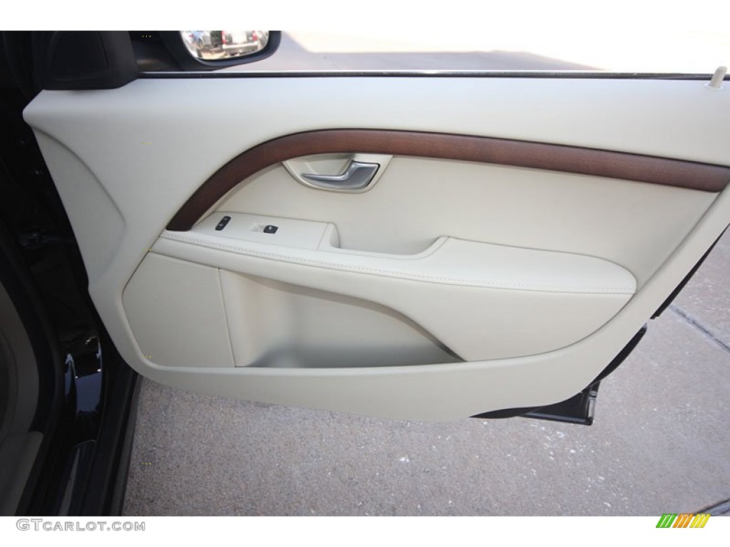 2011 Volvo S80 3.2 Door Panel Photos