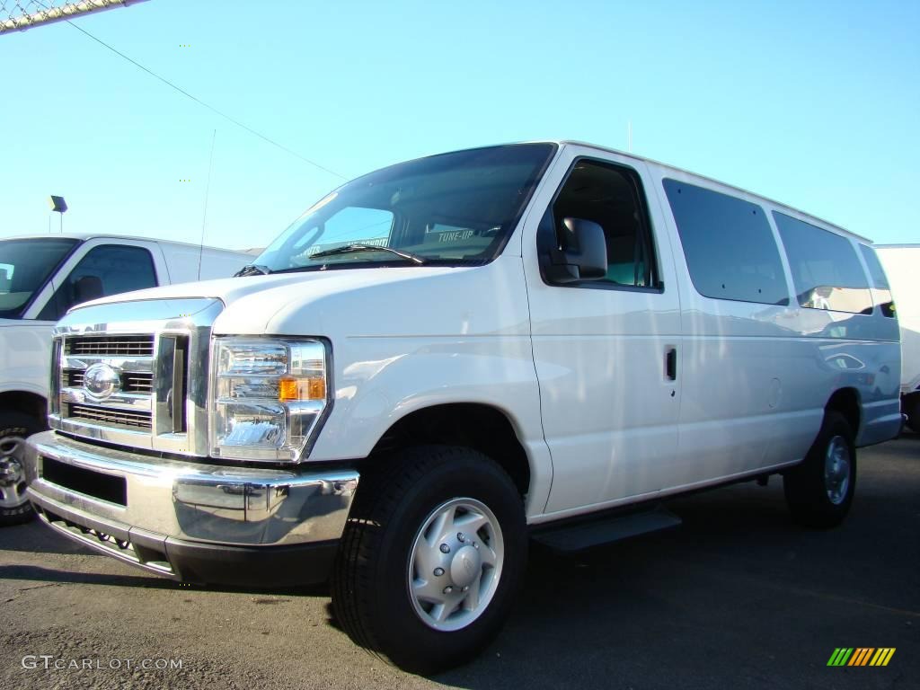 2008 E Series Van E350 Super Duty XLT 15 Passenger - Oxford White / Medium Flint photo #1