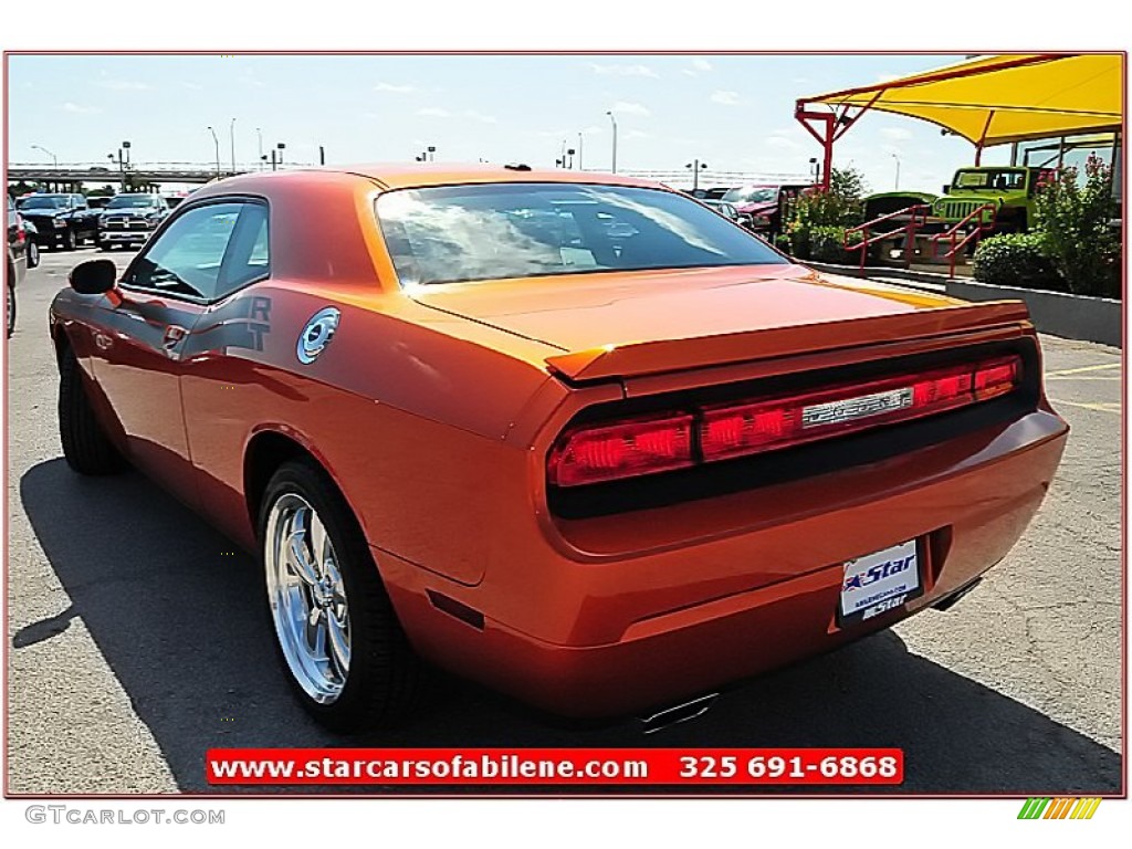 2011 Challenger R/T Classic - Toxic Orange Pearl / Dark Slate Gray photo #3