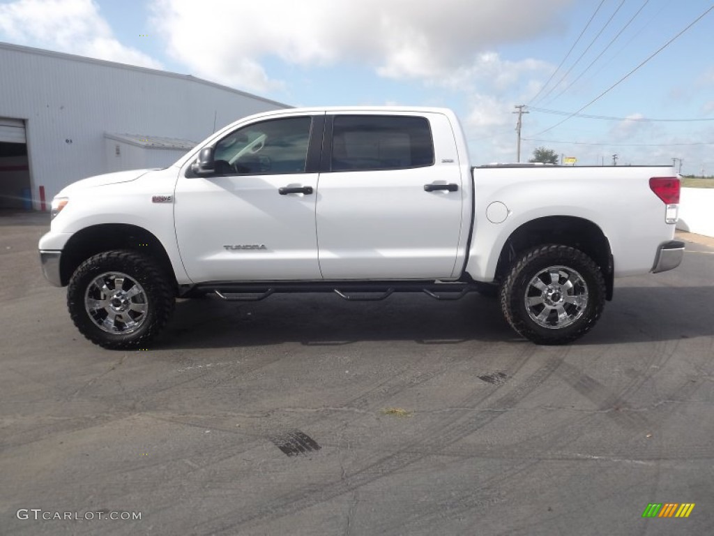 2012 Tundra SR5 CrewMax 4x4 - Super White / Graphite photo #4