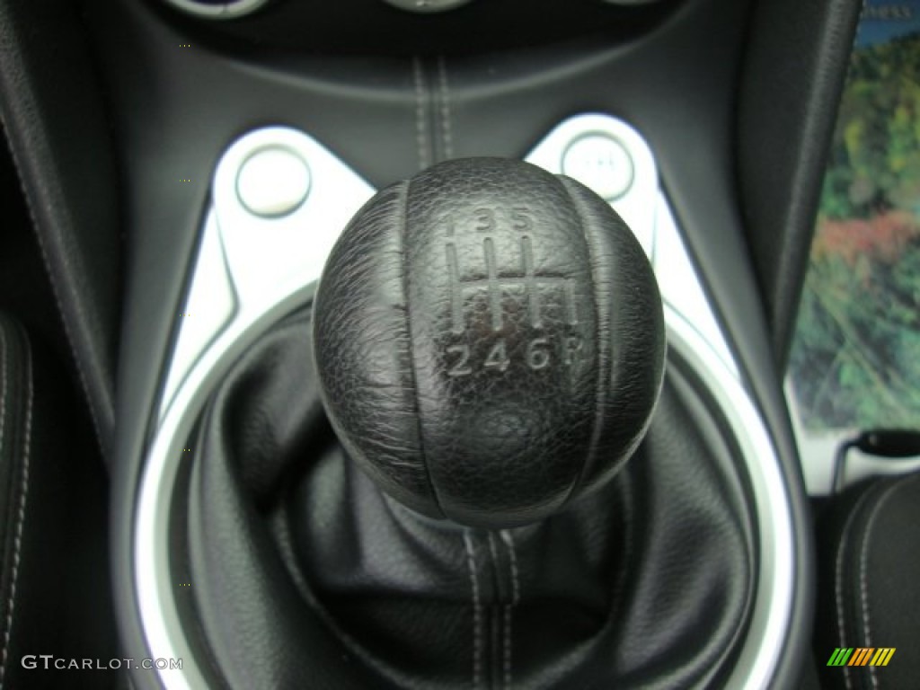 2009 Nissan 370Z Sport Coupe 6 Speed SynchroRev Match Manual Transmission Photo #66856406