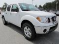 2011 Avalanche White Nissan Frontier SV Crew Cab  photo #7