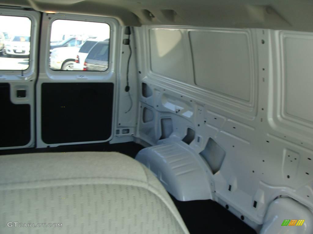 2008 E Series Van E350 Super Duty Commericial 4x4 - Oxford White / Medium Flint photo #19