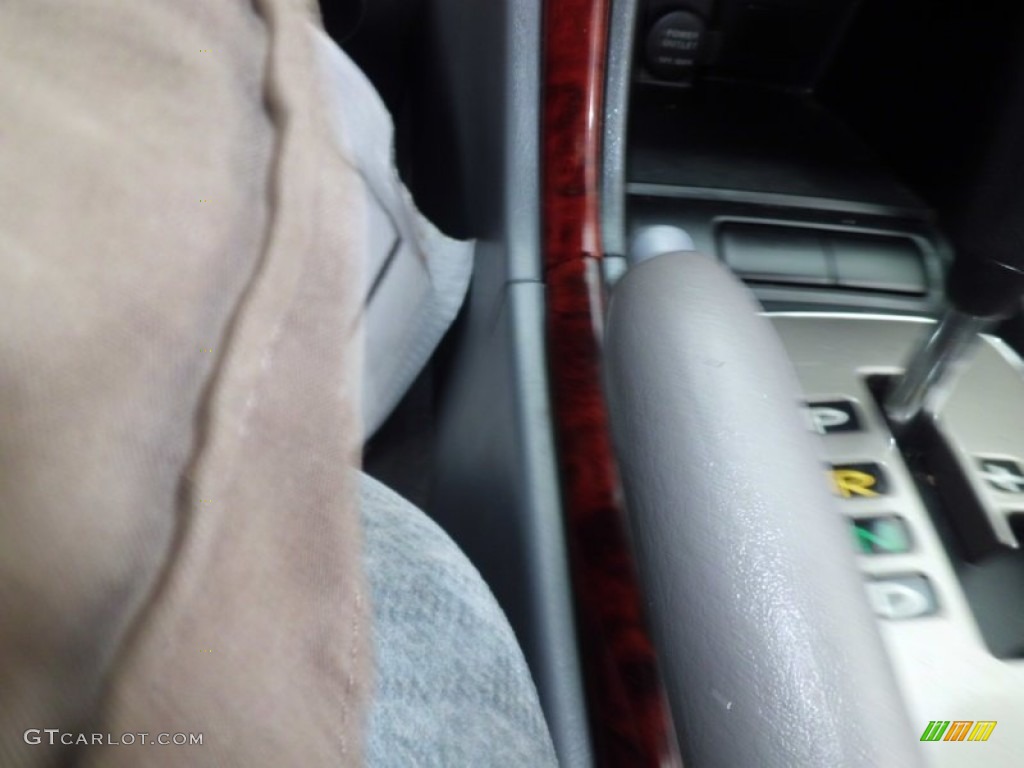 2005 Optima LX V6 - Diamond Silver / Gray photo #41