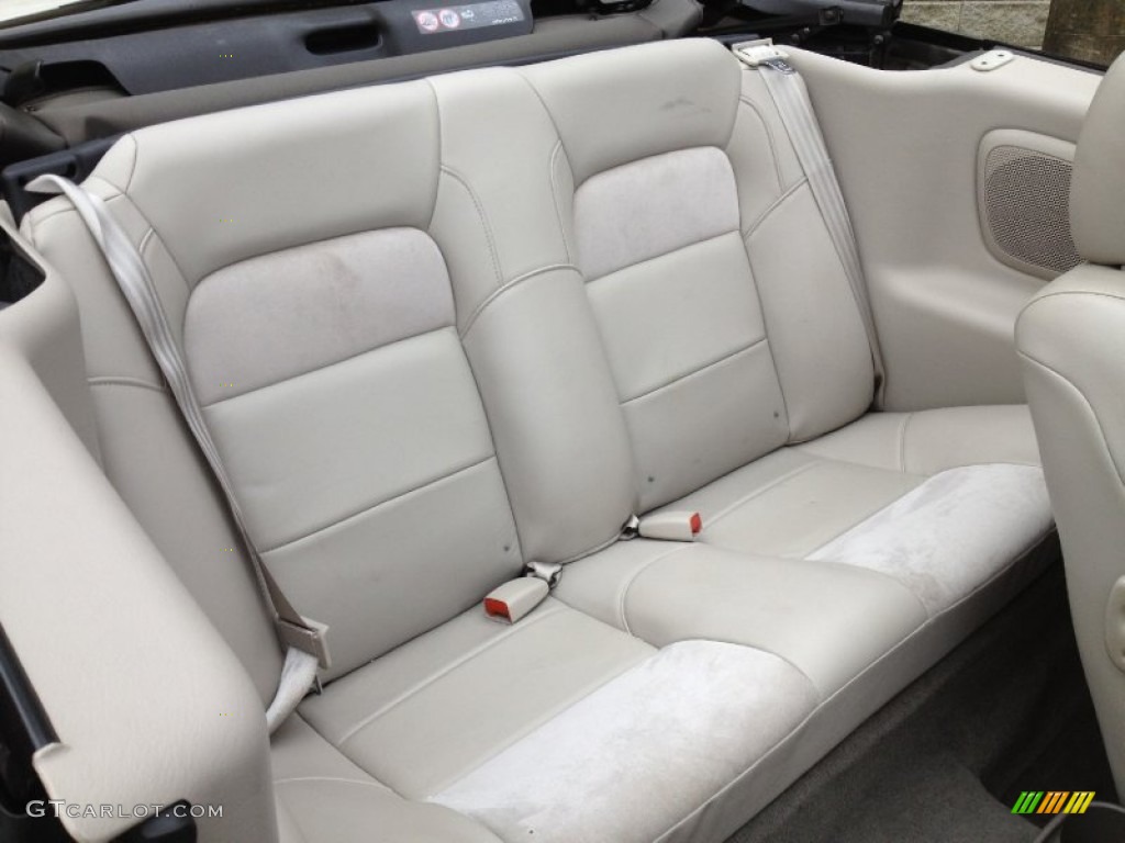 2004 Chrysler Sebring Limited Convertible Rear Seat Photo #66864872