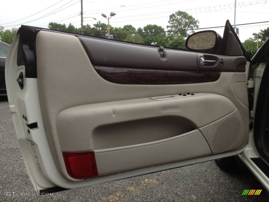 2004 Chrysler Sebring Limited Convertible Taupe Door Panel Photo #66864923