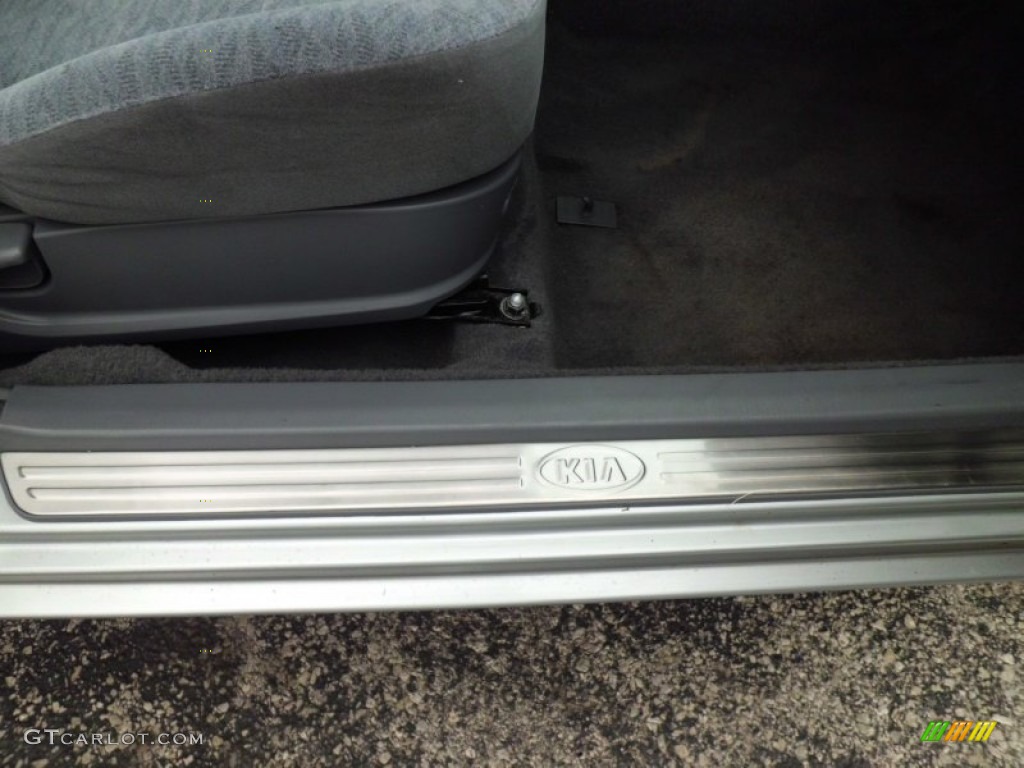 2005 Optima LX V6 - Diamond Silver / Gray photo #76