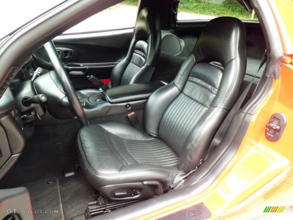 2000 Chevrolet Corvette Coupe Front Seat Photo #66865307