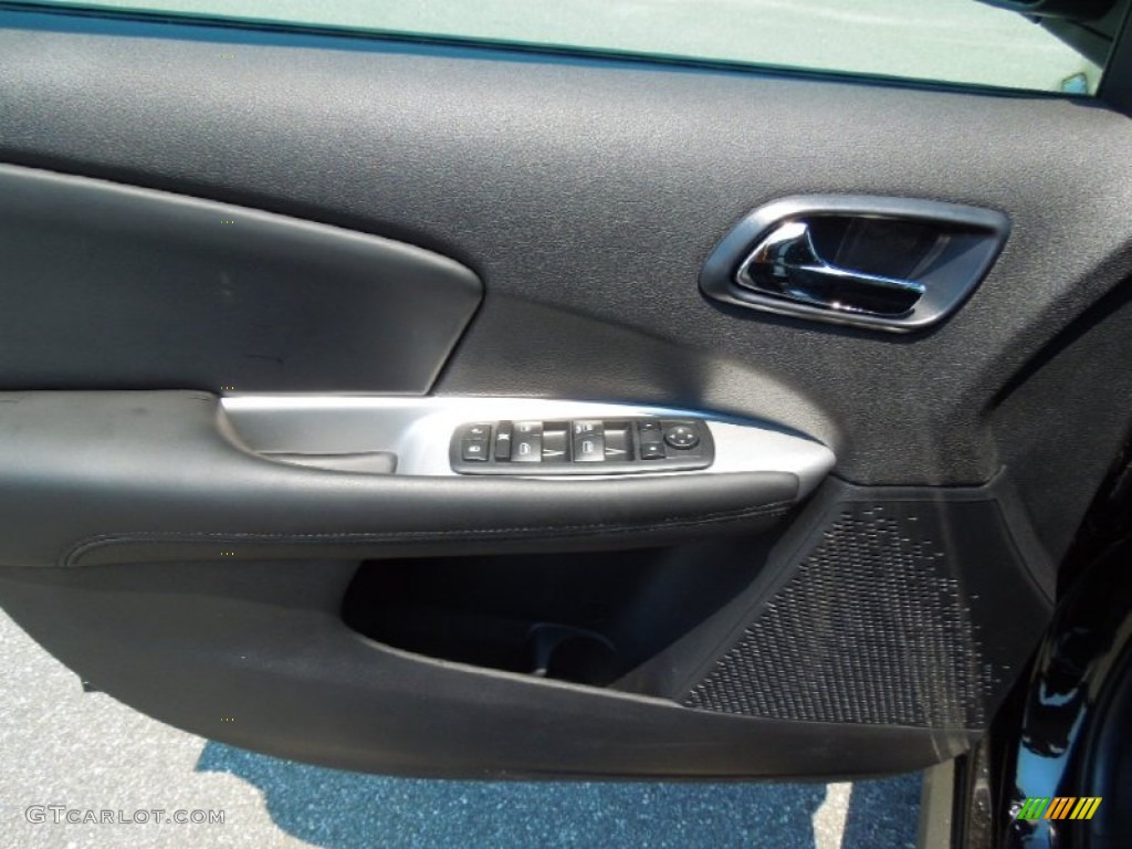 2012 Journey SE - Brilliant Black Crystal Pearl / Black photo #10