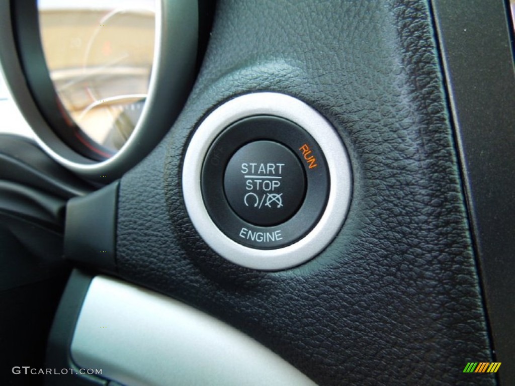 2012 Journey SE - Brilliant Black Crystal Pearl / Black photo #12