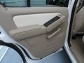 2008 White Suede Ford Explorer XLT  photo #30
