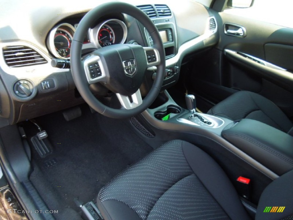 2012 Journey SE - Brilliant Black Crystal Pearl / Black photo #28