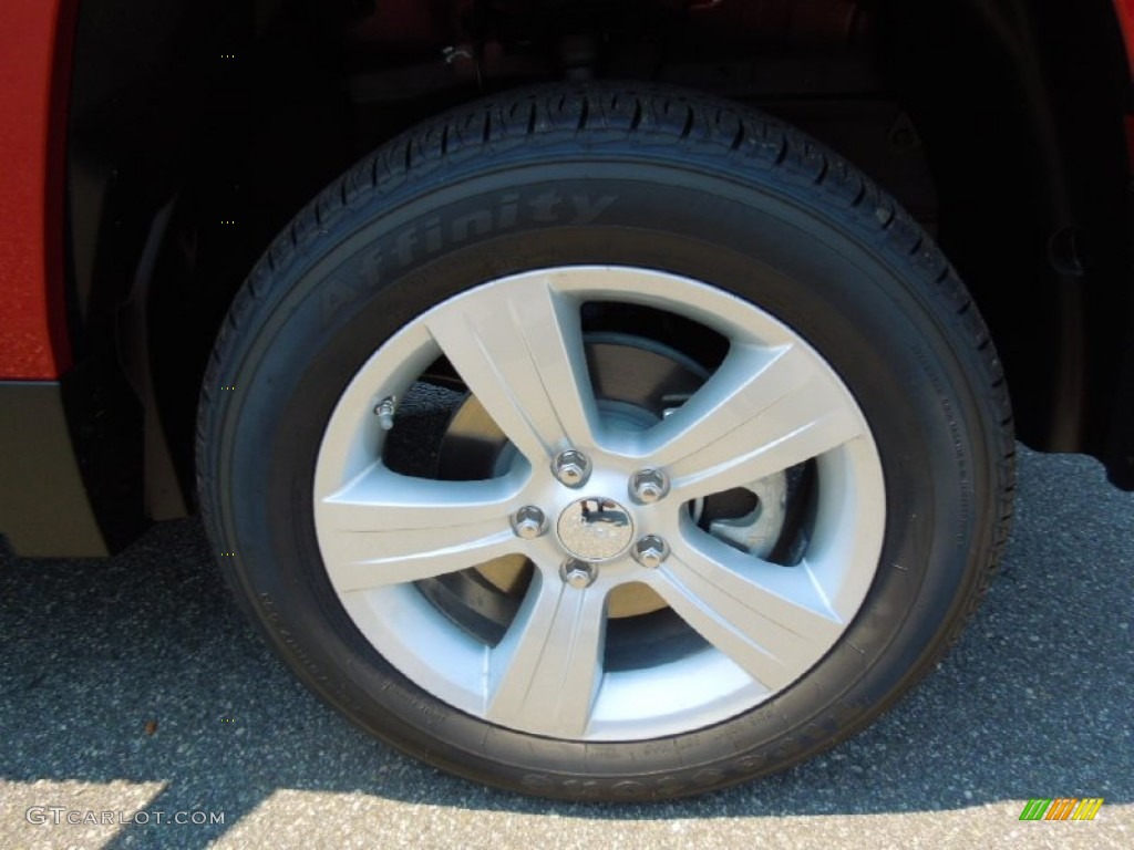 2012 Jeep Patriot Latitude 4x4 Wheel Photos