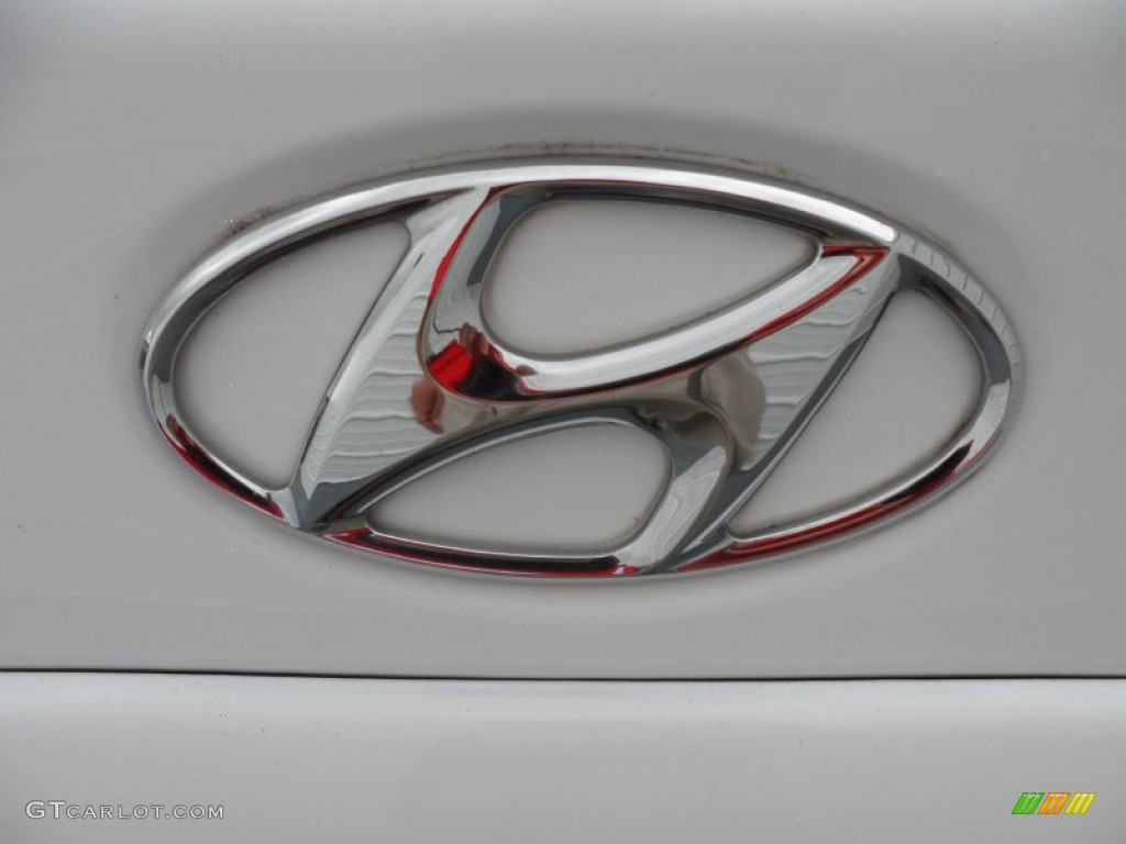 2007 Hyundai Elantra GLS Sedan Marks and Logos Photo #66867908