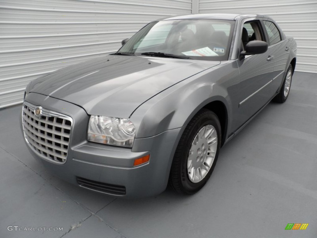 Silver Steel Metallic 2007 Chrysler 300 Standard 300 Model Exterior Photo #66868097
