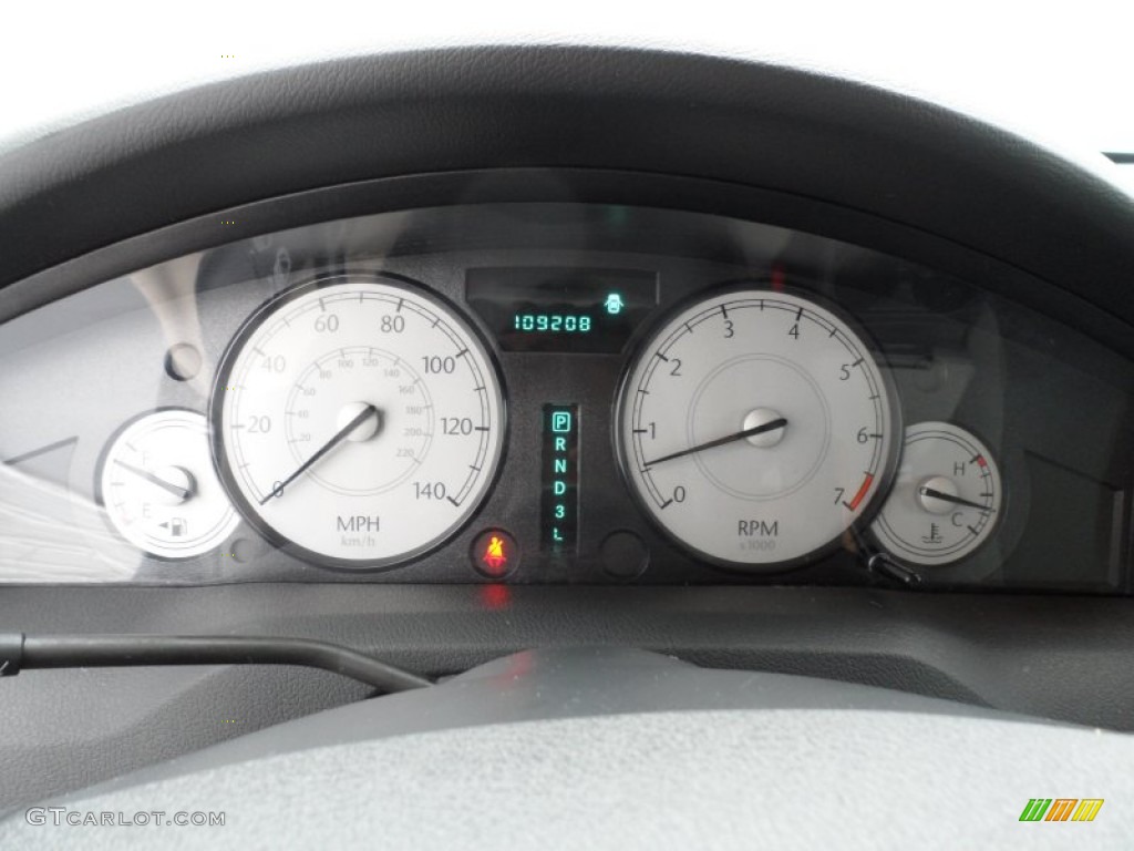 2007 Chrysler 300 Standard 300 Model Gauges Photo #66868304