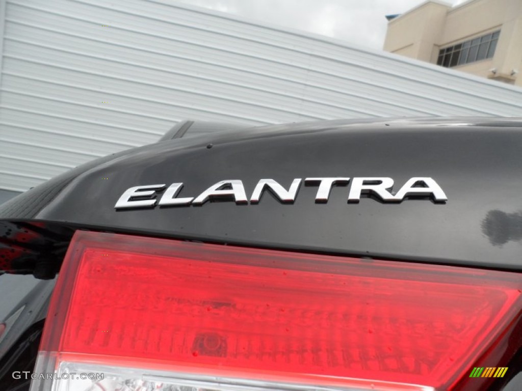 2013 Elantra GLS - Black / Gray photo #15