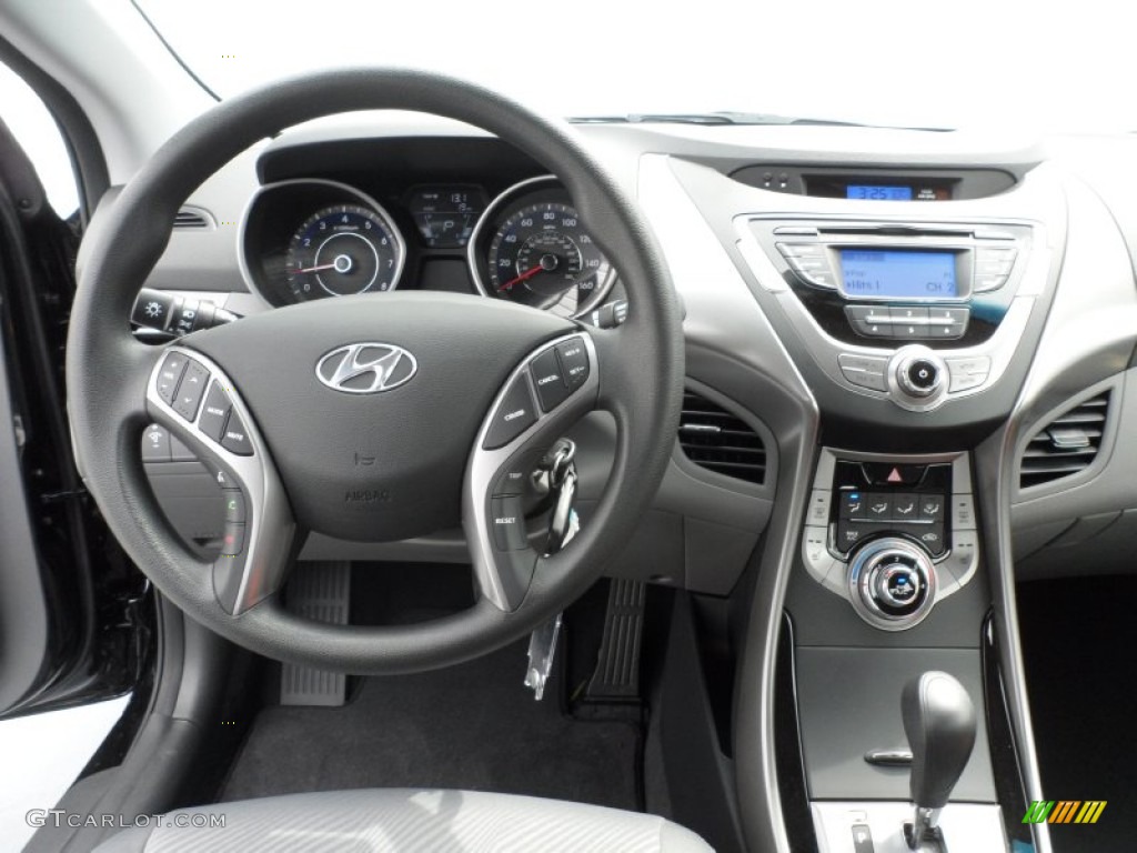2013 Elantra GLS - Black / Gray photo #25