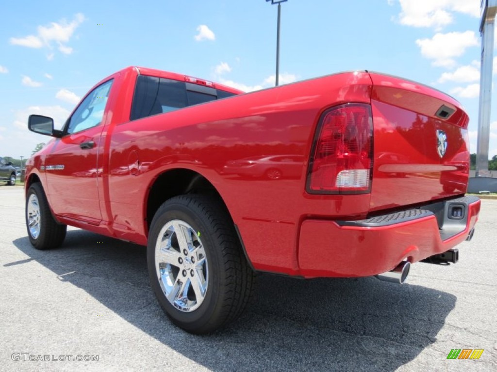 2012 Ram 1500 Express Regular Cab - Flame Red / Dark Slate Gray/Medium Graystone photo #5