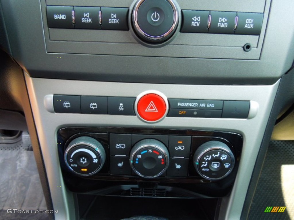 2012 Chevrolet Captiva Sport LT Controls Photo #66876292