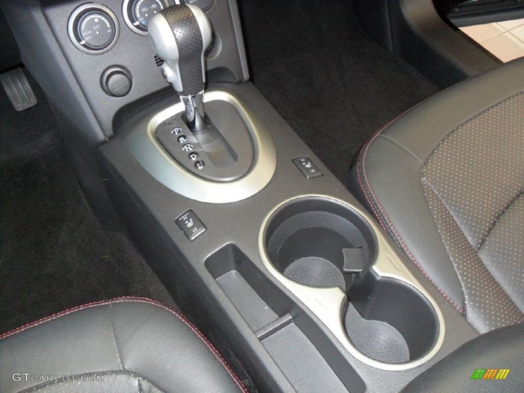 2011 Rogue SL AWD - Wicked Black / Black photo #10
