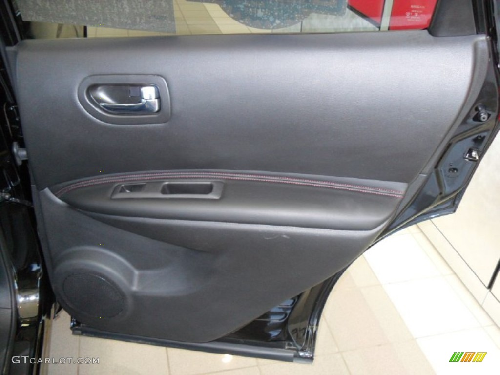 2011 Rogue SL AWD - Wicked Black / Black photo #15