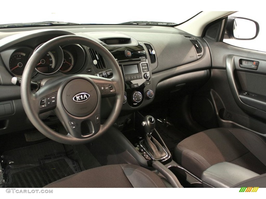 2011 Kia Forte Koup EX Dashboard Photos