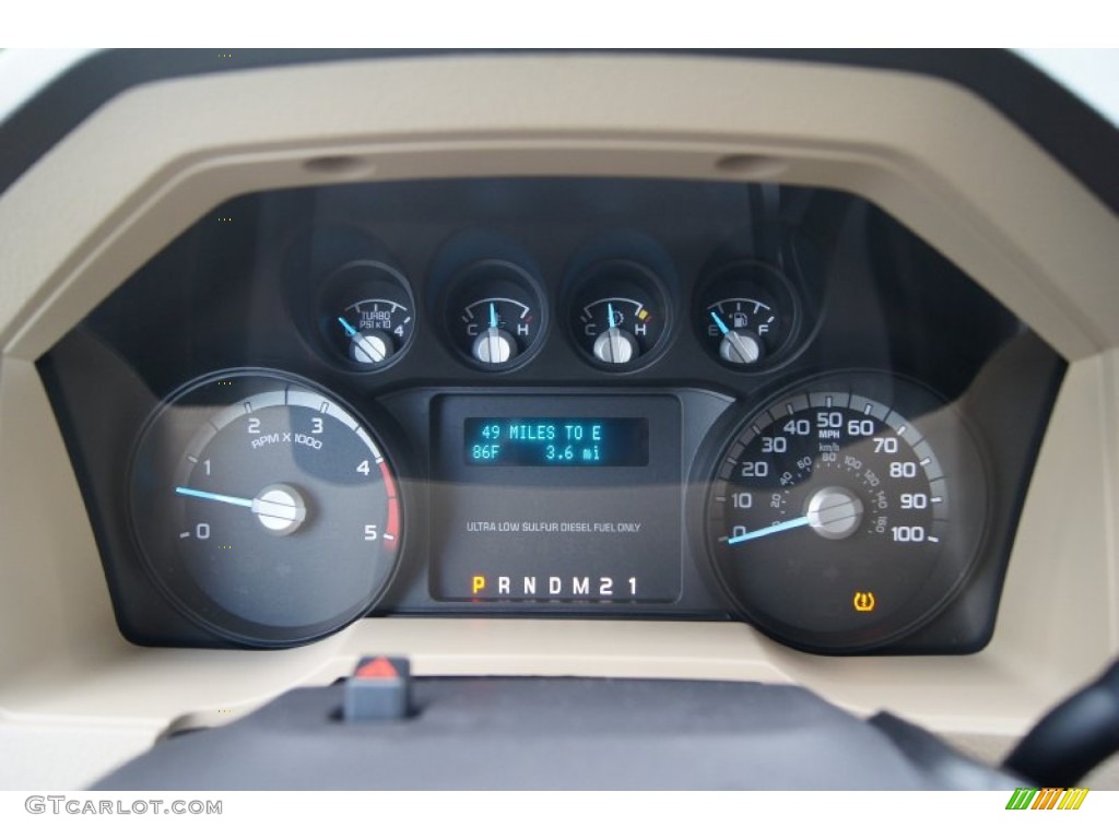 2012 F350 Super Duty XLT Crew Cab 4x4 - Autumn Red / Adobe photo #24