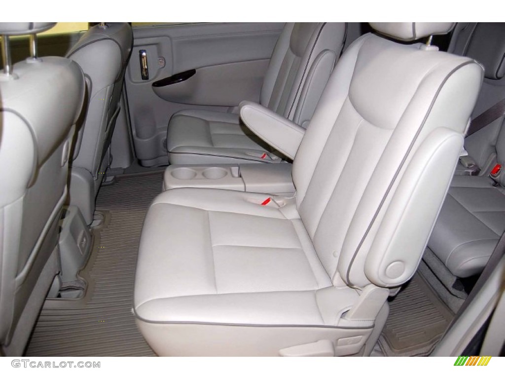 2011 Nissan Quest 3.5 LE Rear Seat Photo #66880097