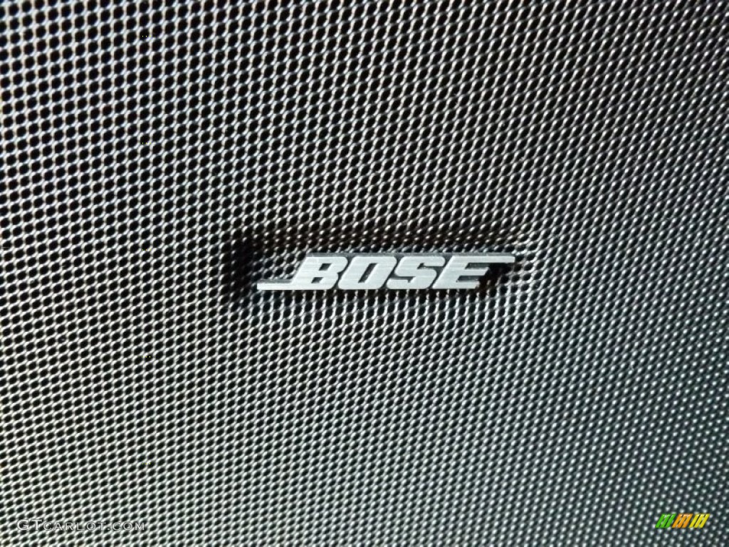 1998 Chevrolet Corvette Convertible Audio System Photo #66880580