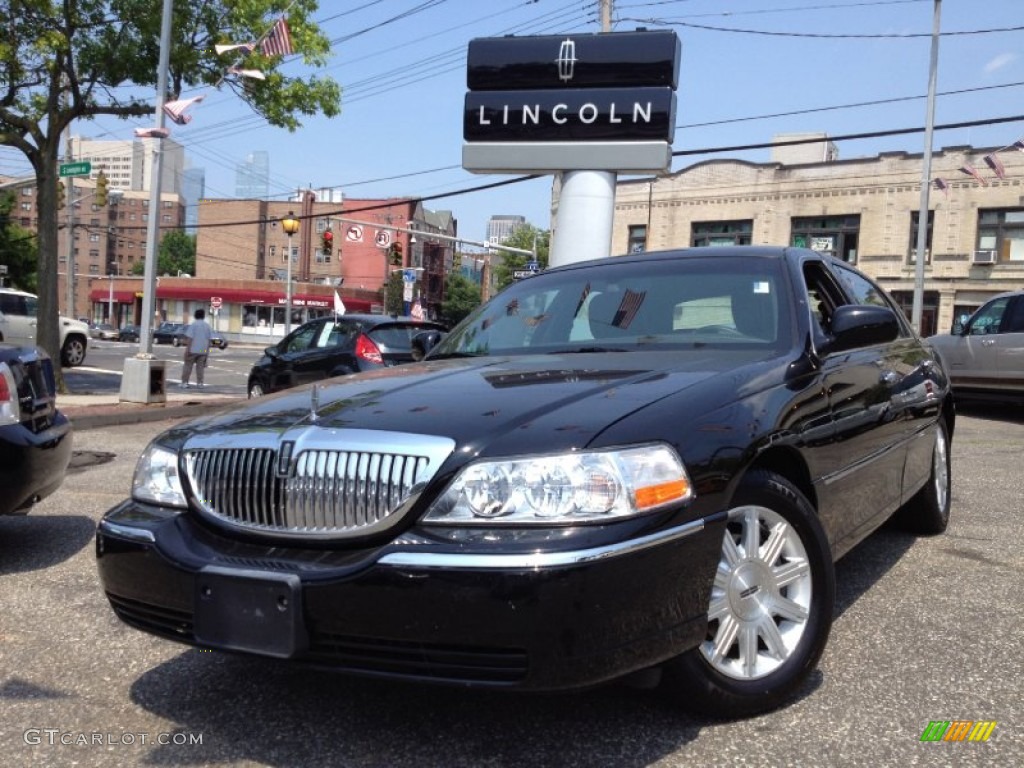 Black Lincoln Town Car